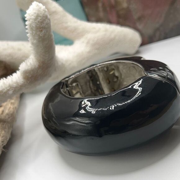 Black & Crystal Inset Dome Hinged Bangle Bracelet - Picture 10 of 13